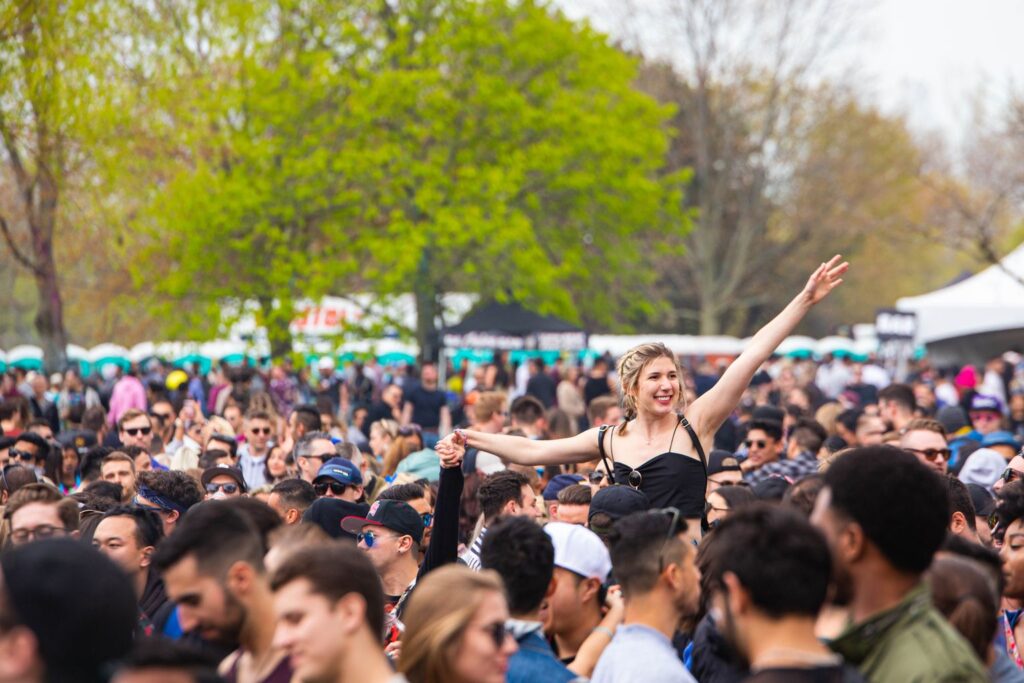 Outdoor concert and festival outfits for sun and changing weather